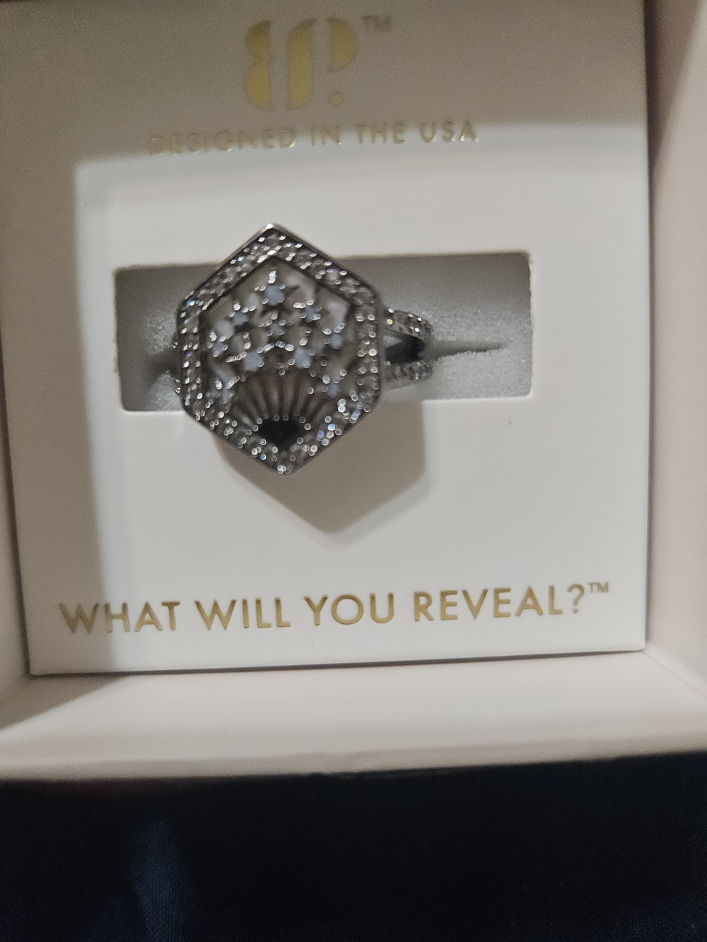 bp Silver Hexagon Floral Ring with Sparkling Stones